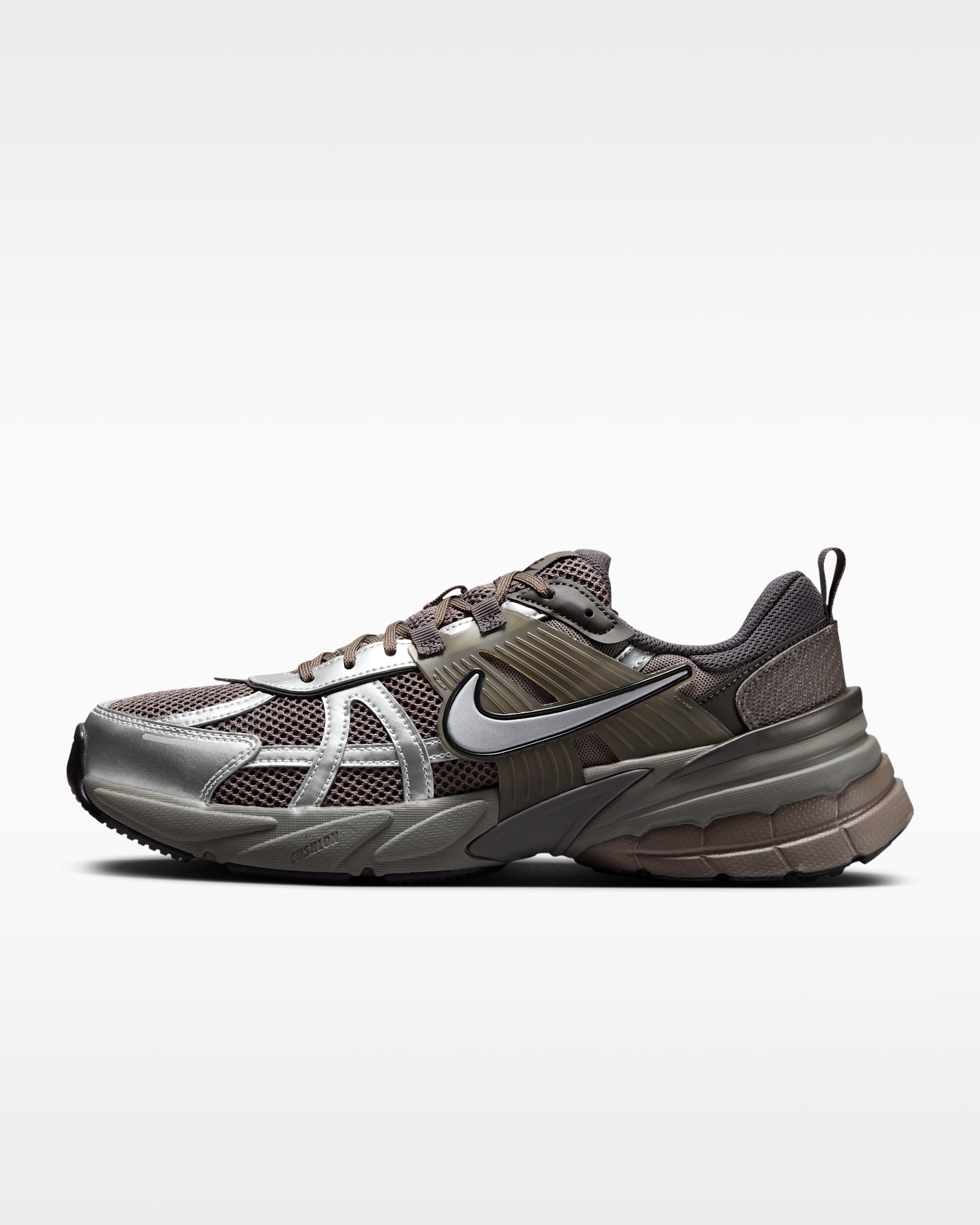 Nike V2K Run Men's Shoes. Nike JP